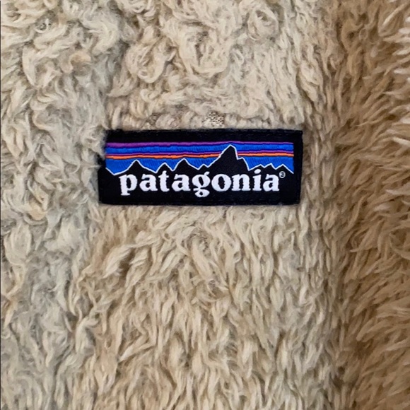 Patagonia Fuzzy Vest - Picture 3 of 5
